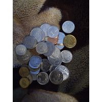 Набор монет с изображением фауны