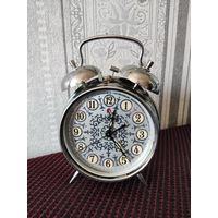 Большие часы (будильник) механические G&G.