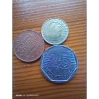 Бразилия 25 центов 1994, Великобритания 1 пени 1999, Турция 5 курш 2009 -63