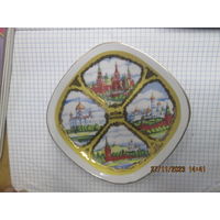Настенная тарелка Москва 15х14 см.