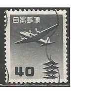 Япония. Авиа. Самолёт Дуглас 04 над пагодой.1951г. Mi#554.