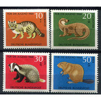 Германия (ФРГ) - 1968г. - Животные. Молодёжь - полная серия, MNH одна марка с отпечатком [Mi 549-552] - 4 марки