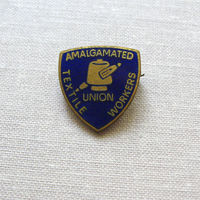 24O Значок винтажный Б/У Редкий 1970-е Amalgamated Textile Workers Union Союз работников текстильной промышленности.