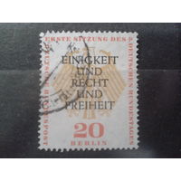 Берлин 1957 герб Германии Михель-4,0 евро гаш.