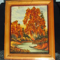 Картина с натуральным янтарём 14,5 х 17,5 см в деревянной рамке