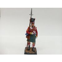 Солдатики оловянные(Военно-историческая миниатюра) Сержант шотландской пехоты Наполеоновских войн