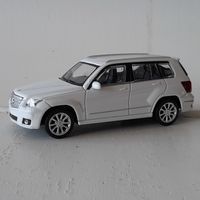 Mercedes-Benz GLK class. 1/43.