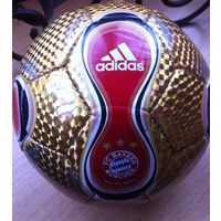 Сувенирный мяч клуба Бавария Мюнхен ADIDAS-лицензия