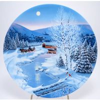 Фарфоровая тарелка серия Дух Рождества Колокольчики звенят W.S. George. Fine China США