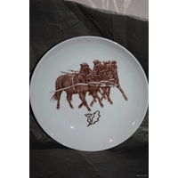 Коллекционная фарфоровая тарелка-панно из Германии/HAMBURG: "4-ре ПОНИ в упряжке"!