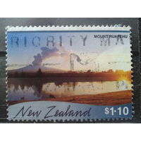 Новая Зеландия 2000 Вулкан Михель-1,4 евро гаш