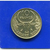 Мадагаскар 10 франков 1989 UNC