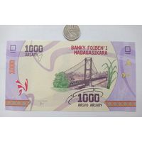 Werty71 Мадагаскар 1000 ариари 2017 UNC банкнота