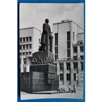 Минск. Памятник В.И.Ленину. 1978 г. Чистая.