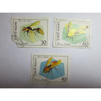 Марки Вьетнам 1982 год пчёлы и осы насекомые