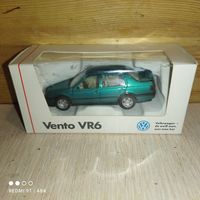 Винтаж.VW VENTO VR 6.SCHABAK Германия.Оригинал.1/43.