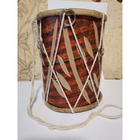 Традиционный индийский барабан Джембе