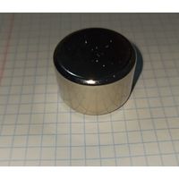 Неодимовый магнит 30 мм х 20 мм ( на деле ~ 29х19 мм)