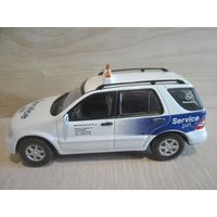 Mercedes-Benz ML.VITESSE .1/43.