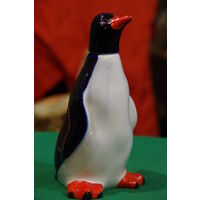 Статуэтка -Графин " Пингвин " ЛФЗ   17,5 см