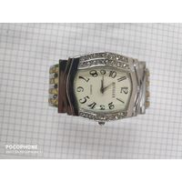 Часы -браслет Royalex