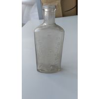 Старинная бутылочка A.BUKOWSKI LABORAIRE CHIMIOUE VARSOVIE