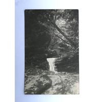 Старинная открытка. Маленький водопад.