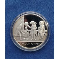 Нидерланды. Серия  "Великие изобретения человечества", медаль. Silver, 925 пр. 13,5 г. Пруф