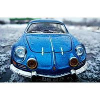 Модель 1:18 Alpine