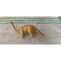 Динозавр 4